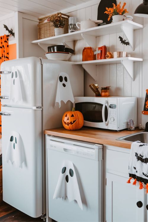 Ghostly Appliance Faces Bewitching Halloween Decor Ideas for Tiny House Kitchens