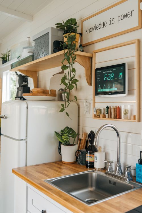 Energy Monitor Tiny House Kitchen Green Ideas: Eco-Friendly Living Space