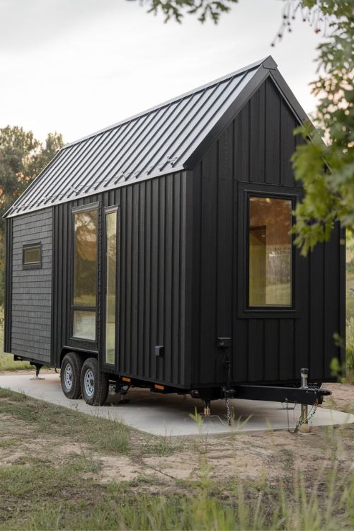 Black Shed Roof Modern Tiny House Exterior Designs You Need to See Modern Minimalism Meets Nature