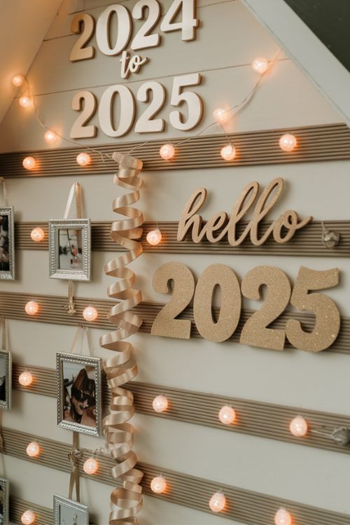 "2024 to 2025" Double-Sided Memory Wall Magical New Year Decor Ideas for Tiny Houses