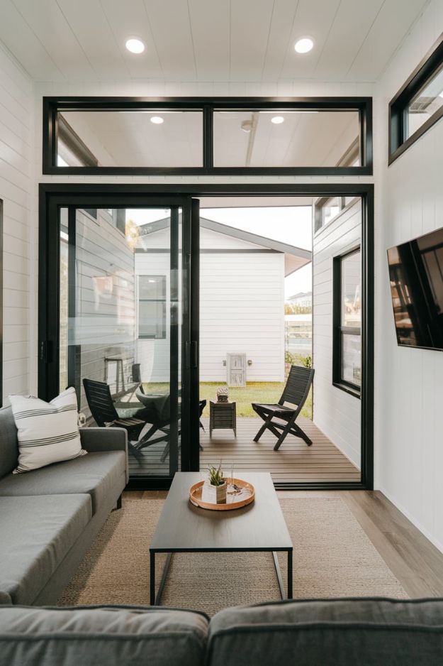Indoor-Outdoor Flow Genius Modern Tiny House Living Room Ideas