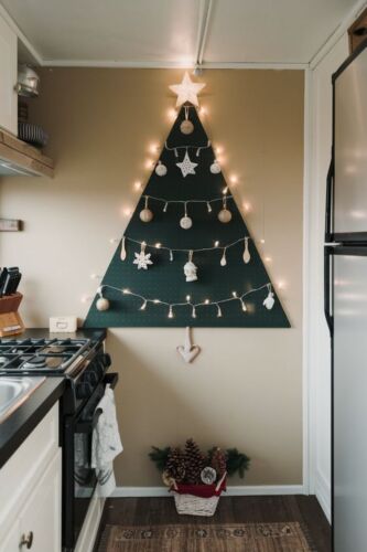 Space-Saving Christmas Tree Tiny House Kitchen